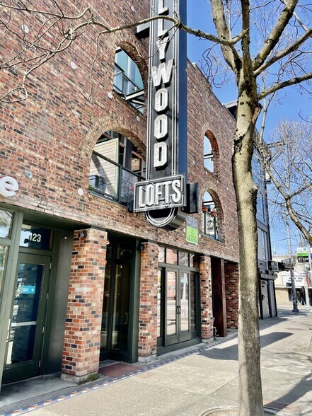 More Photos Of 127 Broadway E, Seattle Apartments For Lease