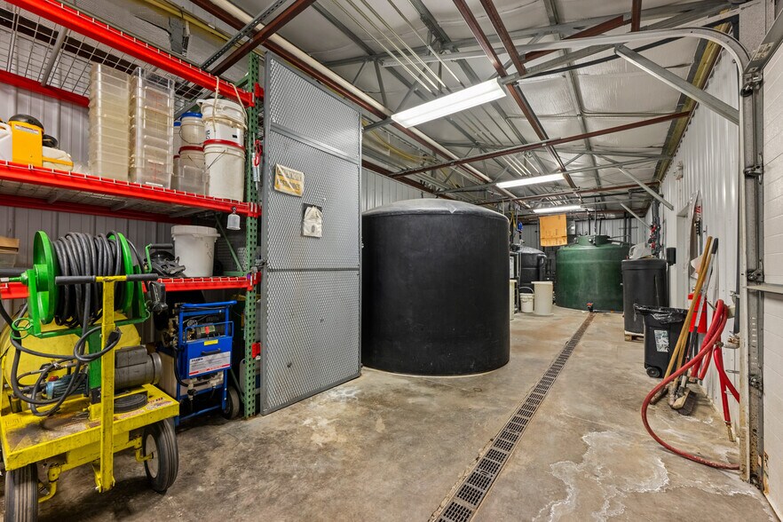 More Photos Of 50100 E State Highway 96, Boone Flex For Sale