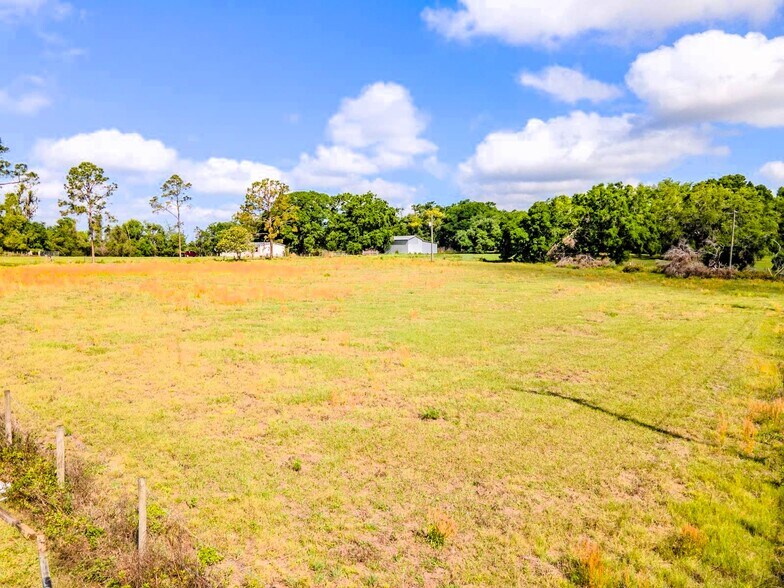 More Photos Of 35643 Clinton Ave, Dade City Land For Sale