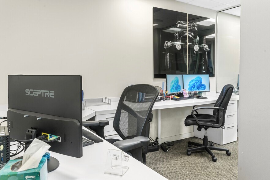 More Photos Of 701 E Commercial Blvd, Oakland Park Medical For Sale