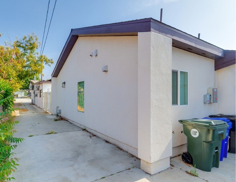 More Photos Of 8247 9th St, Rancho Cucamonga Apartments For Sale