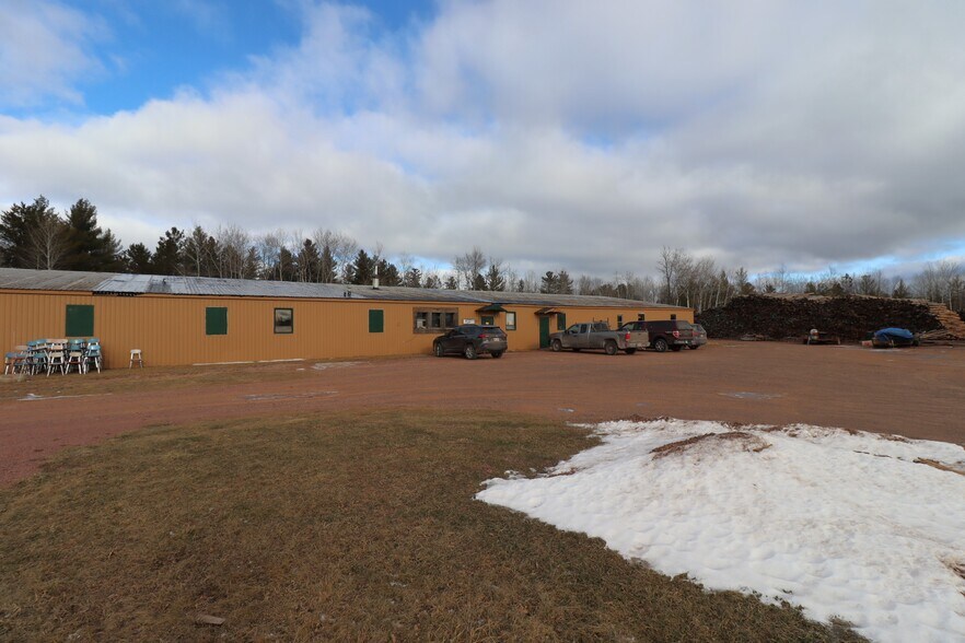 More Photos Of 3600 Ellis Ave, Ashland Flex For Sale