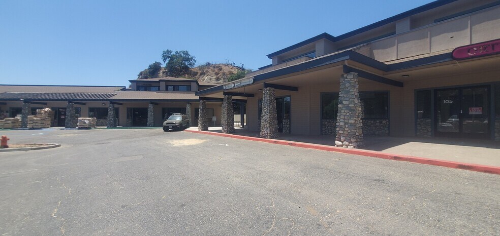 More Photos Of 30555 Trabuco Canyon Rd, Trabuco Canyon General Retail For Sale