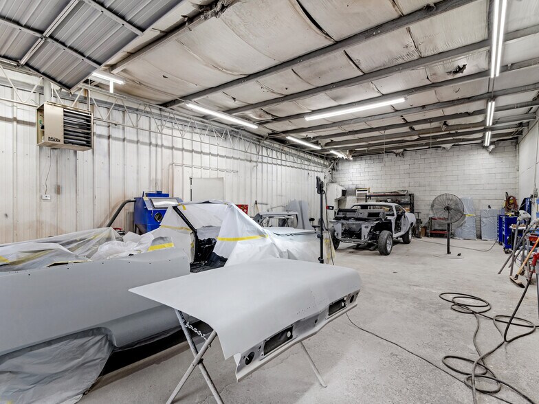 More Photos Of 1108 Anne St, Griffin Auto Repair For Sale