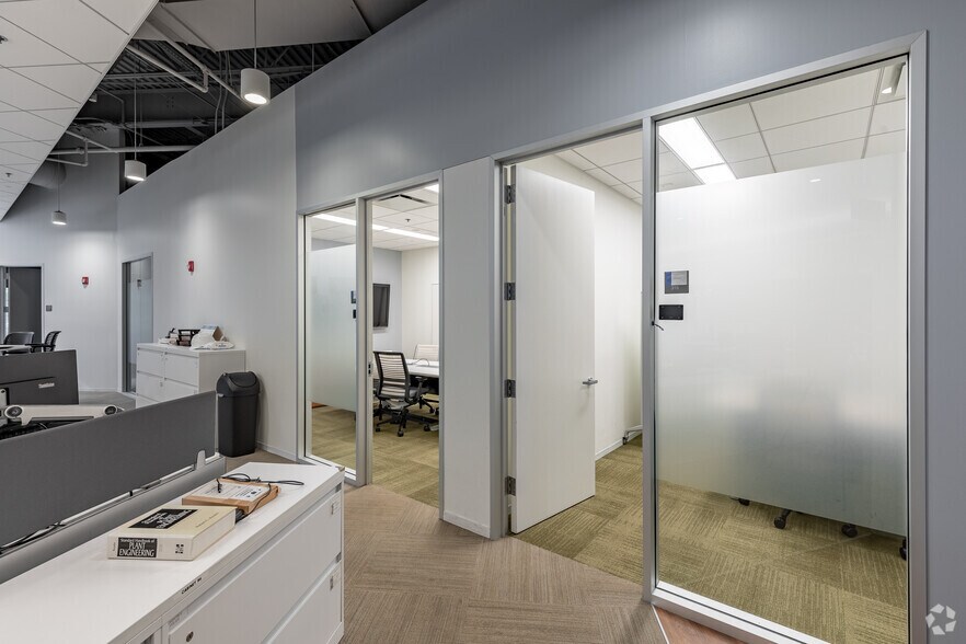 More Photos Of 1000 Cobb Place Blvd, Kennesaw Unknown For Lease