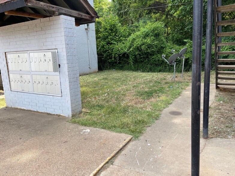 More Photos Of 429 Johnson St, Longview Apartments For Sale