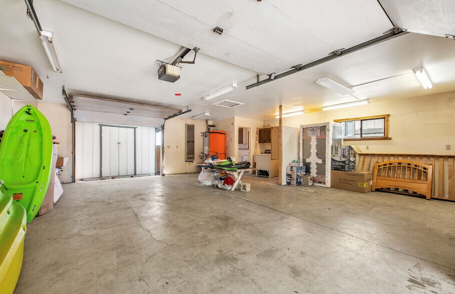 More Photos Of 40143 Big Bear Blvd, Big Bear Lake Storefront Retail Residential For Sale