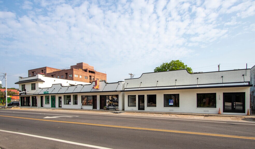 Primary Photo Of 1129-1131 E 11th St, Houston Storefront For Lease