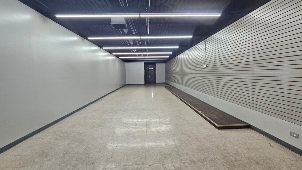 More Photos Of 50310 Van Dyke Rd, Shelby Township Coworking Space