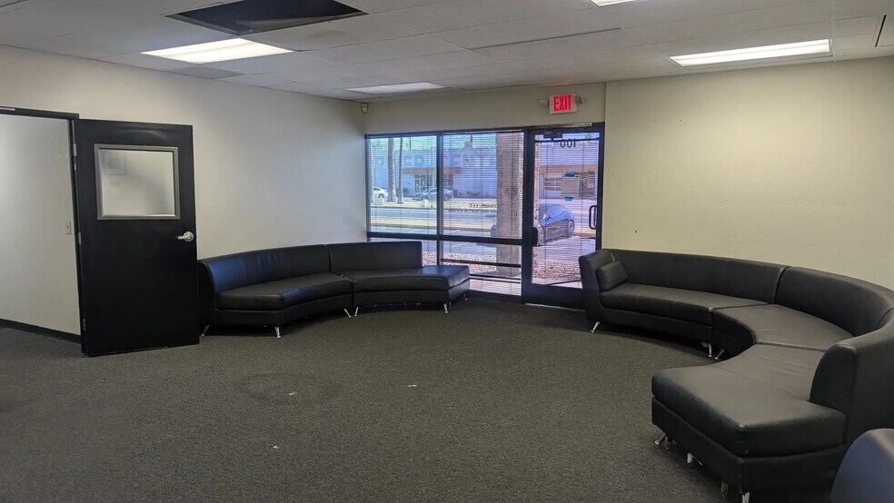 More Photos Of 2544 E University Dr, Phoenix Office For Sale
