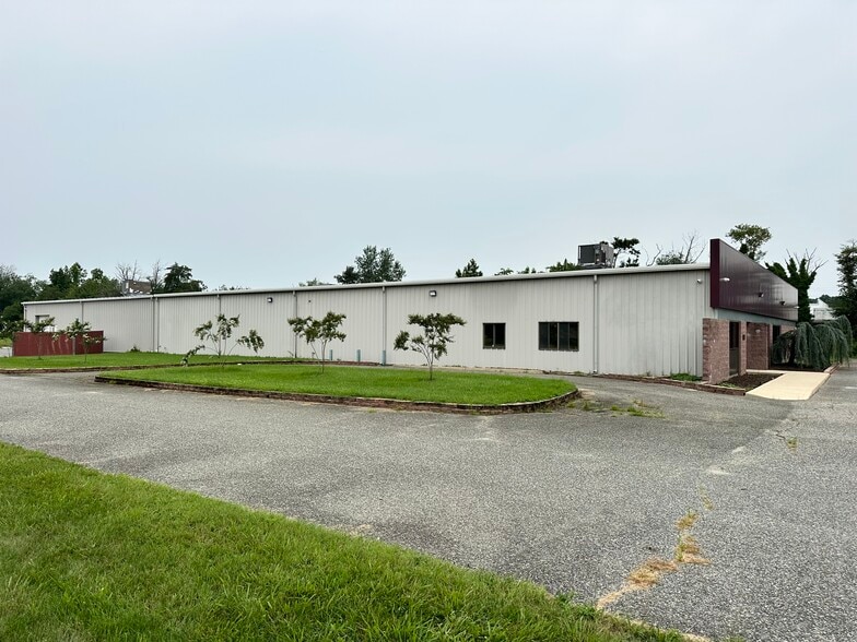 More Photos Of 1980 S West Blvd, Vineland Manufacturing For Lease