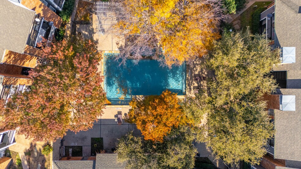 More Photos Of , Dallas Multifamily For Sale
