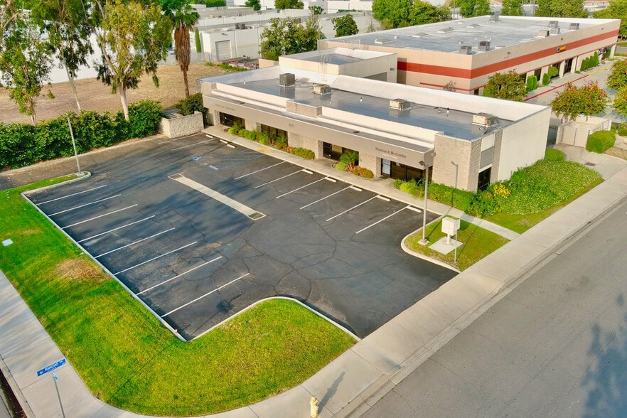 More Photos Of 631 New Jersey St, Redlands Office For Sale