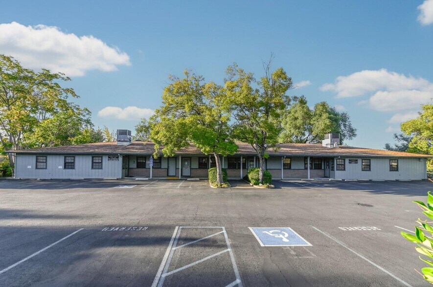 More Photos Of 571 Stanislaus Ave, Angels Camp Office For Sale