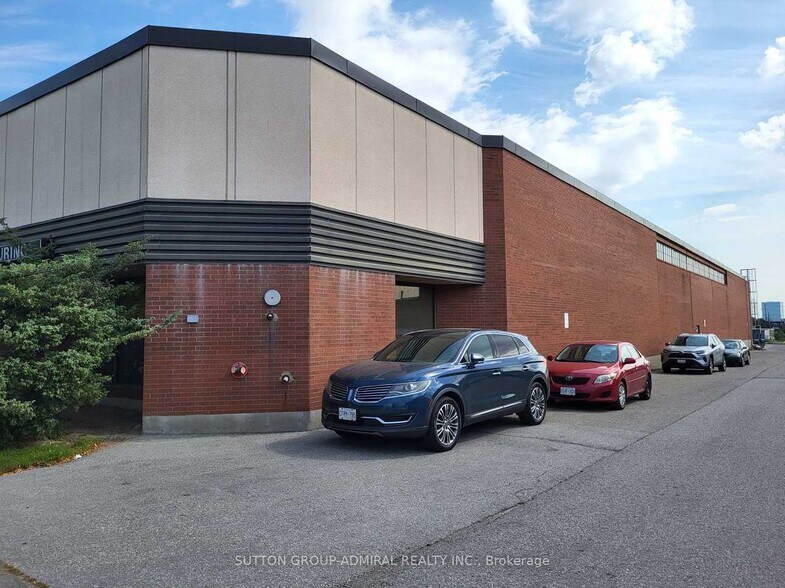 More Photos Of 205-215 Dolomite Dr, Toronto Warehouse For Sale