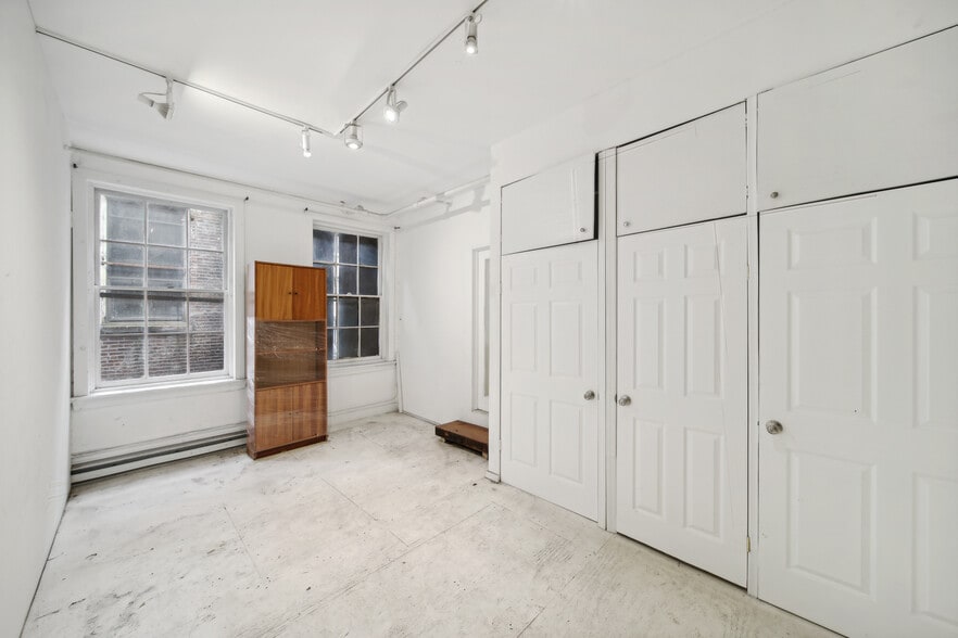 More Photos Of 359 Broadway, New York Office For Lease