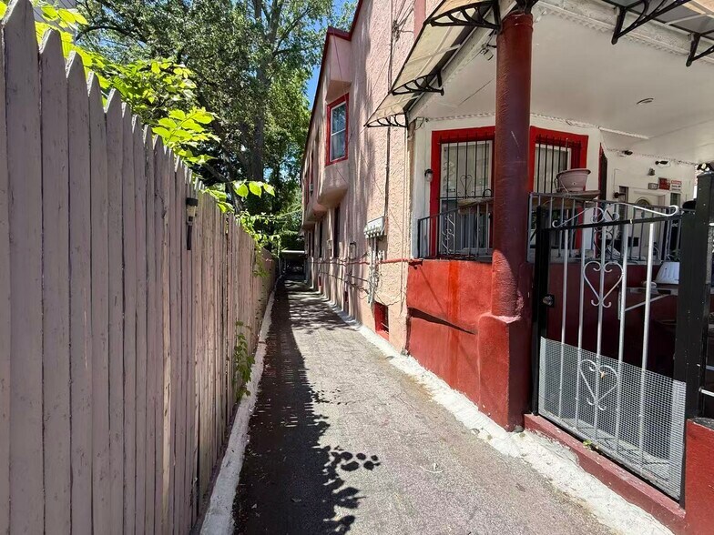 More Photos Of 3935 Barnes Ave, Bronx Land For Sale