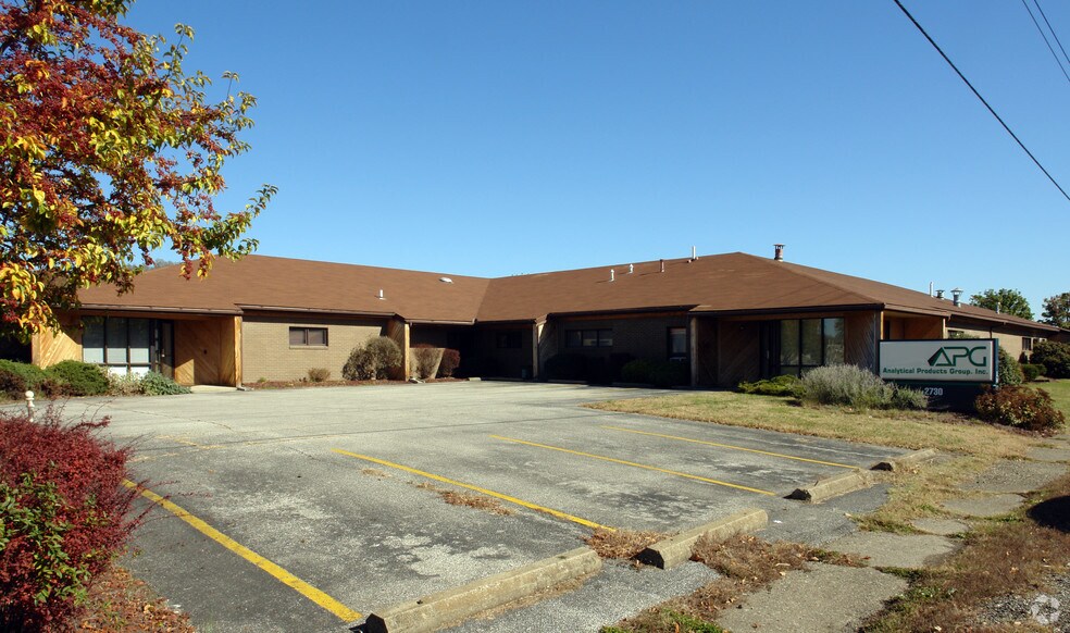 More Photos Of 2730 Washington Blvd, Belpre Medical For Lease