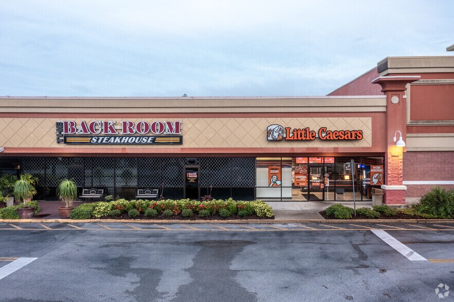More Photos Of 1410-1466 Rock Springs Rd, Apopka Storefront For Lease