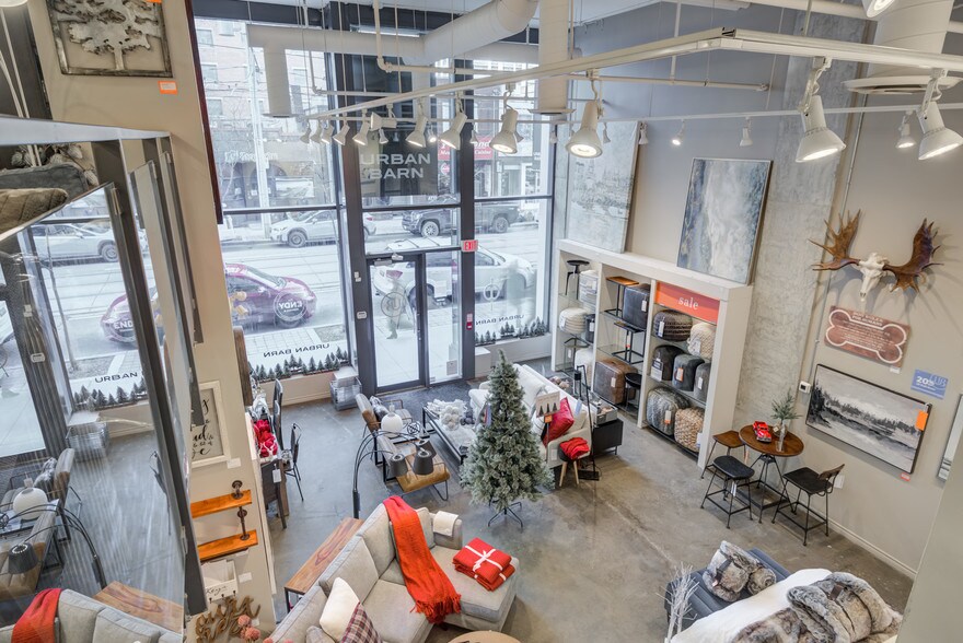 More Photos Of 275 King St E, Toronto Apartments For Lease