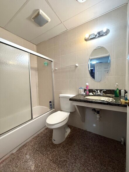 More Photos Of , Philadelphia Unknown For Sale