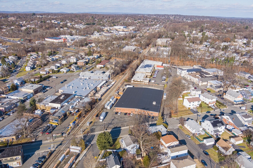 More Photos Of 185 Van Winkle Ave, Hawthorne Warehouse For Sale
