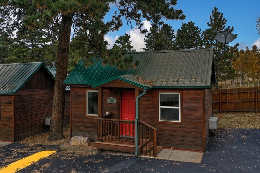 More Photos Of 777 E Highway 24, Woodland Park Hotel For Sale
