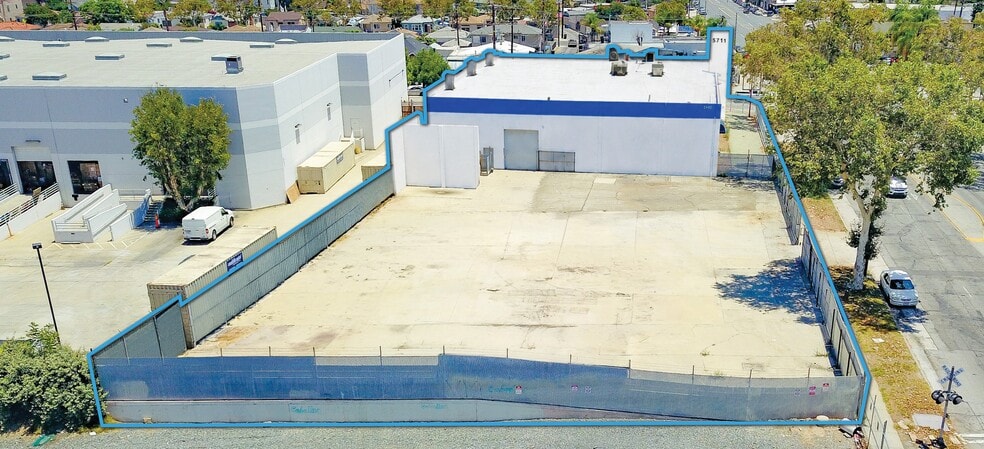 Primary Photo Of 5711 E Olympic Blvd, Commerce Land For Lease