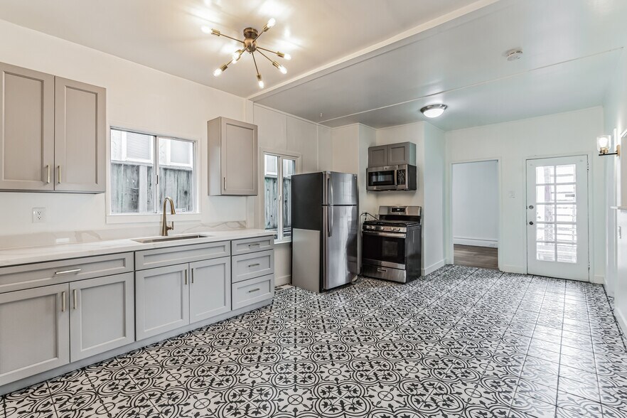 More Photos Of 1921 Dwight Way, Berkeley Apartments For Sale