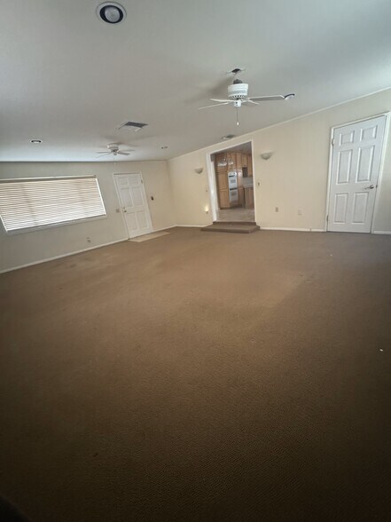 More Photos Of 10811 Amigo Ave, Porter Ranch Specialty For Sale