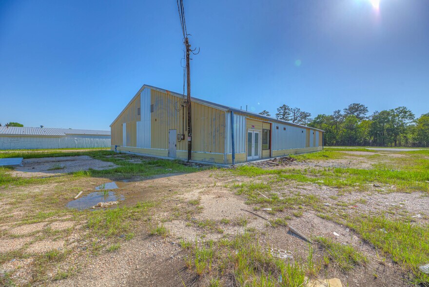 More Photos Of 4129 US-59 Hwy, Livingston Truck Terminal For Sale