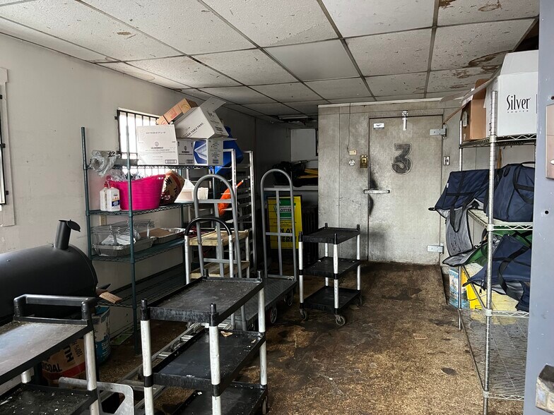 More Photos Of 504 E 8th Ave, Homestead Storefront Retail Office For Sale
