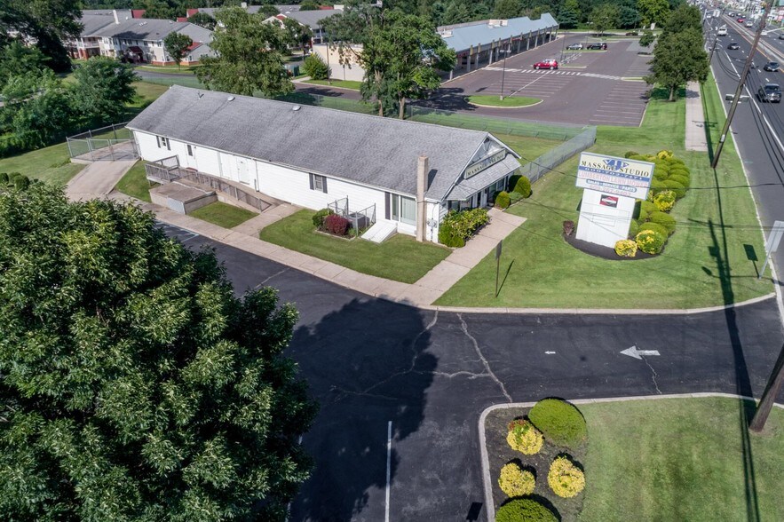 More Photos Of 1555 Route 38, Lumberton Showroom For Sale