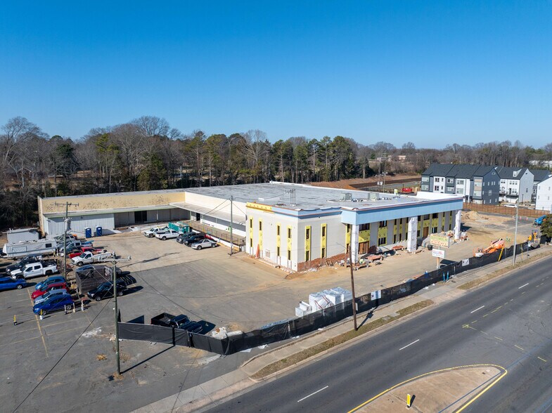More Photos Of 6700 South Blvd, Charlotte Warehouse For Lease
