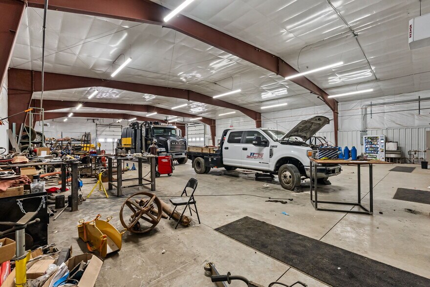 More Photos Of 8025 Iron Tower Ct, Colorado Springs Industrial For Lease
