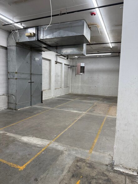 More Photos Of 361 Central Ave, Jersey City Storefront For Sale