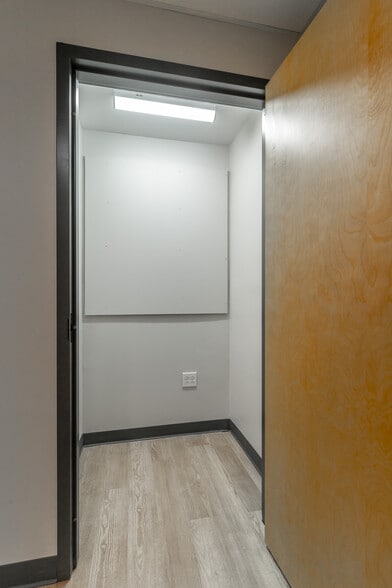 More Photos Of 929 Spring Creek Rd, Chattanooga Medical For Lease