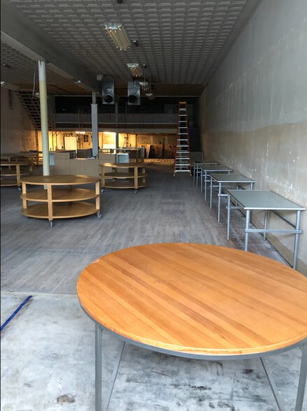 More Photos Of 419 Saint George St, Gonzales Storefront For Sale