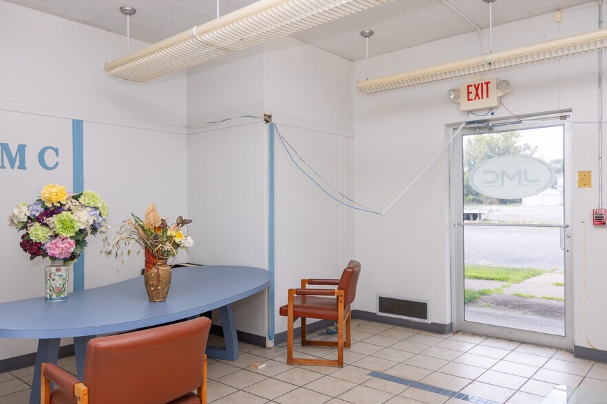More Photos Of 801 Hazlett Ave, Wheeling Office For Sale