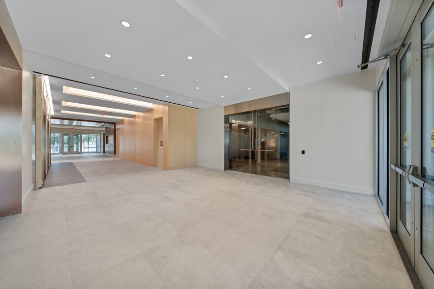 More Photos Of Waters Edge, San Antonio Unknown For Lease