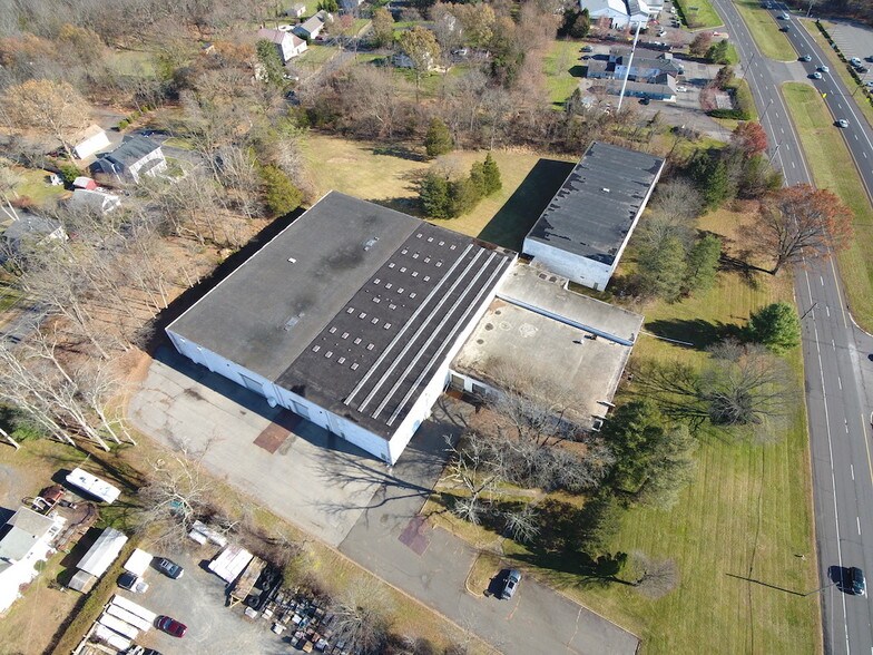 More Photos Of 388 US Highway 22 W, Readington Warehouse For Lease