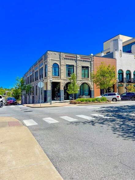 More Photos Of 26 W Center St, Fayetteville Storefront Retail Office For Lease