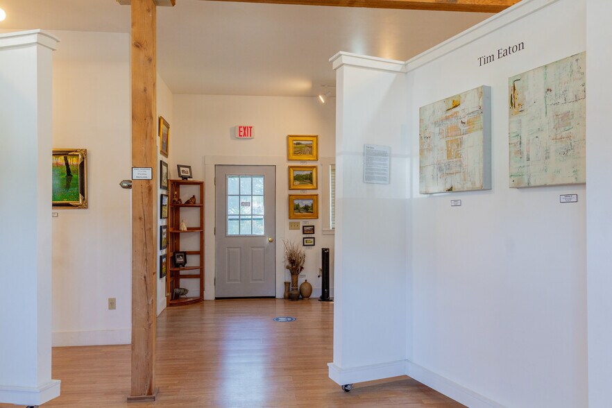 More Photos Of 15 Epps St, Portland Storefront For Sale