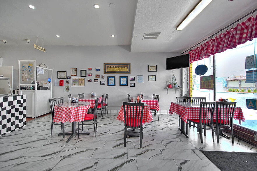 More Photos Of 14901 S Western Ave, Gardena Freestanding For Lease