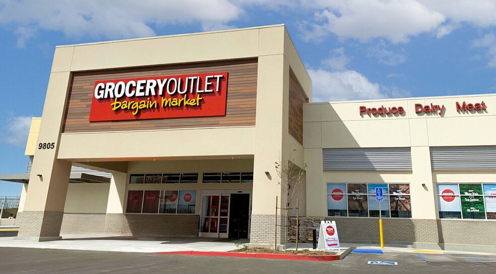 Primary Photo Of , Chatsworth General Retail For Sale