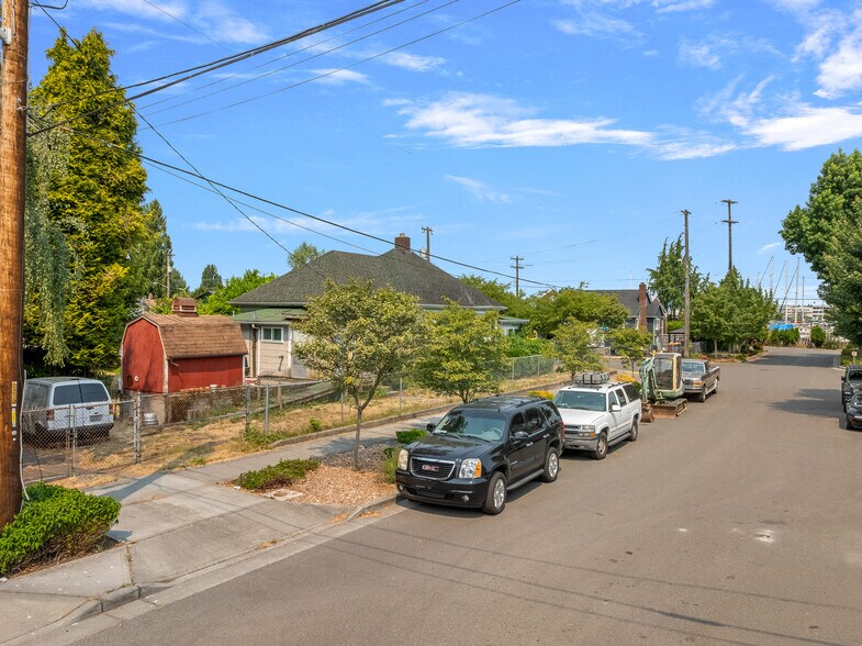 More Photos Of 1445 S Cloverdale St, Seattle Land For Sale