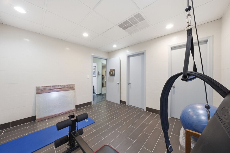More Photos Of 415 Totowa Rd, Totowa Medical For Sale
