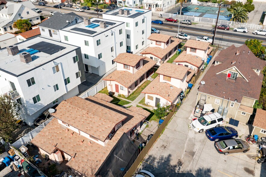 More Photos Of 634 Adams Blvd, Los Angeles Apartments For Sale