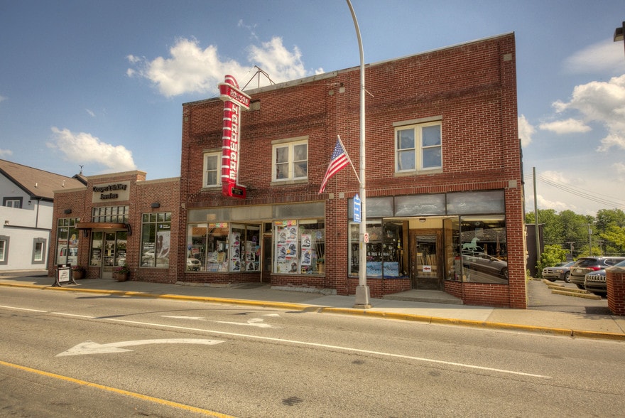 More Photos Of 113 W Main St, Brighton Storefront Retail Office For Lease