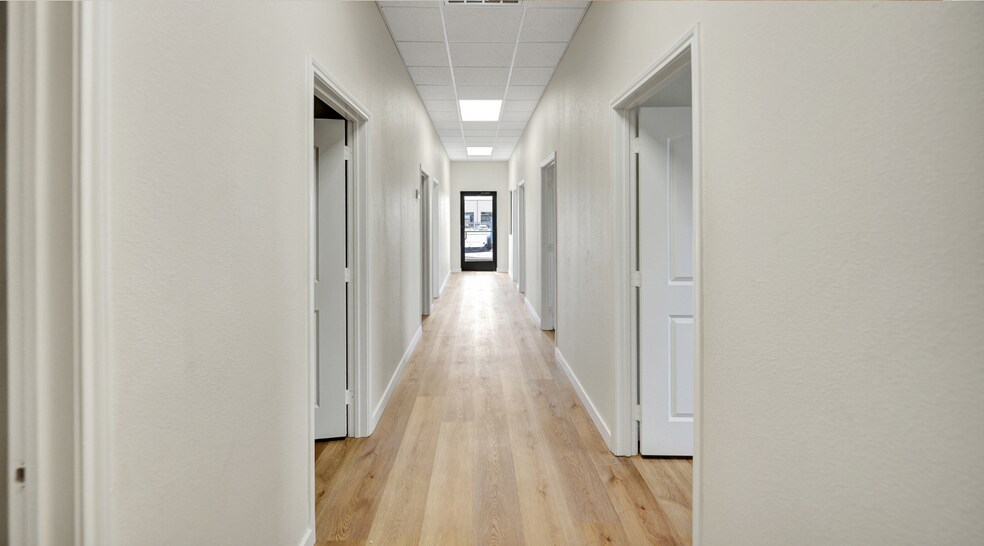 More Photos Of 2811 S County Road 1257, Midland Warehouse For Sale